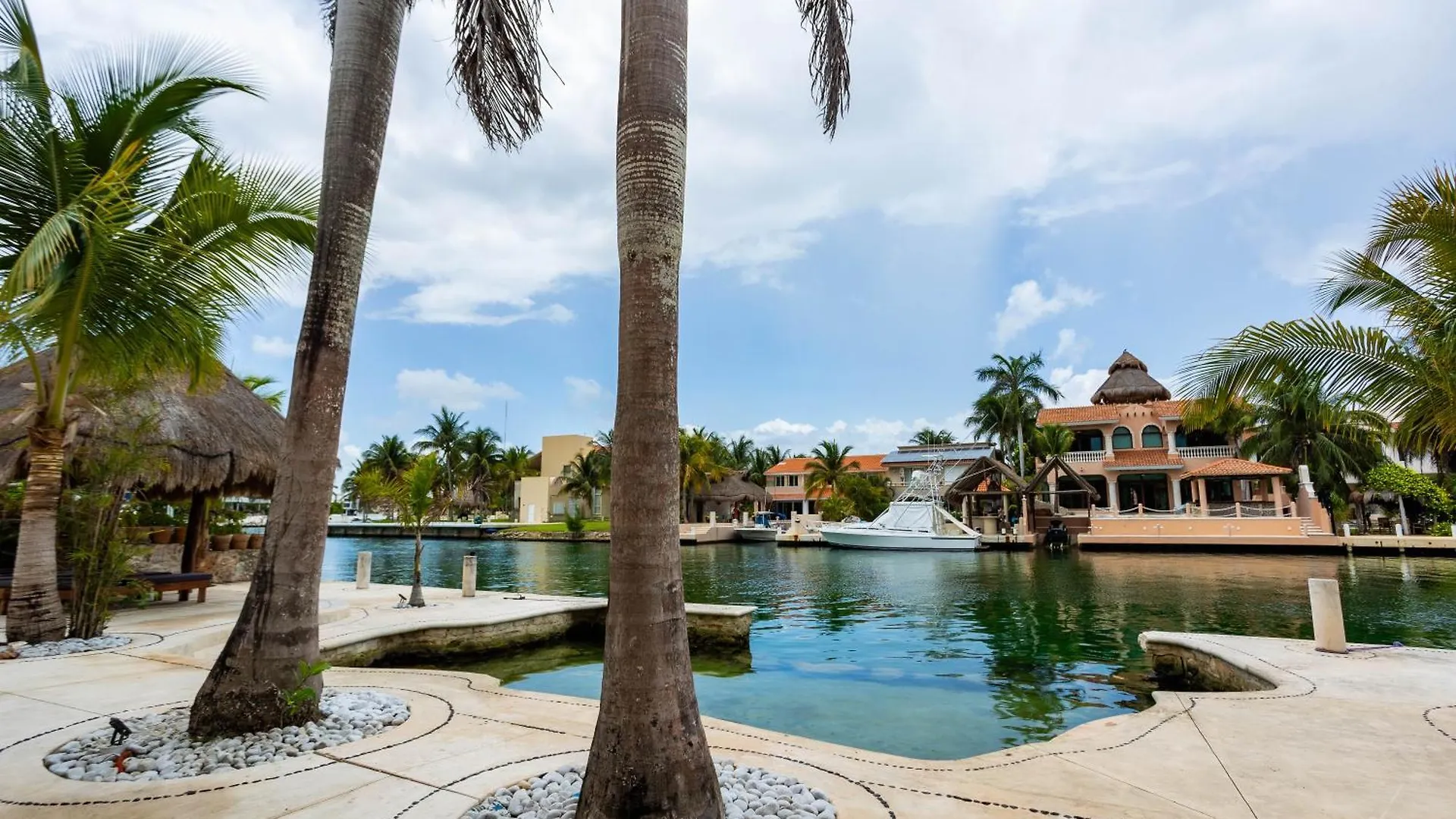 Magnifica Casa Laguna Cerca De La Playa. Puerto Aventuras Villa